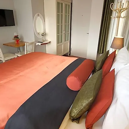 Bed & Breakfast Taksim