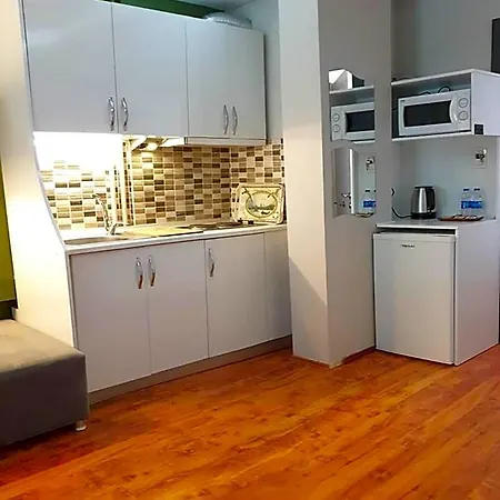 Bed & Breakfast Taksim 4*