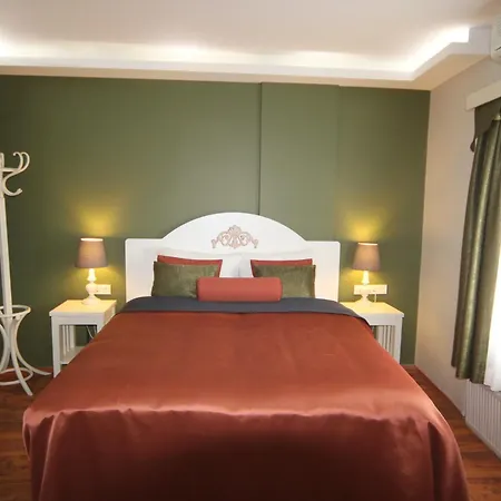 Bed & Breakfast Taksim 4*