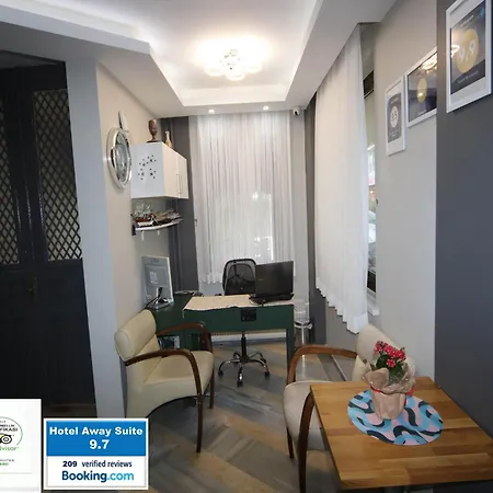 Frühstückspension Taksim 4*
